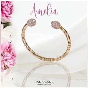 *Brand New* Retired Bracelet